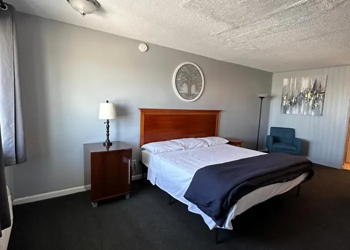 Paxton Inn Motel 2*